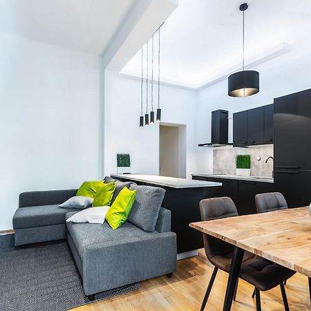 Stylish Designed Apartment In A Top Location Відень Екстер'єр фото