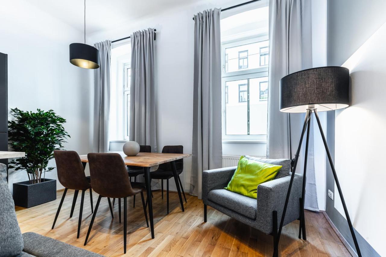 Stylish Designed Apartment In A Top Location Відень Екстер'єр фото